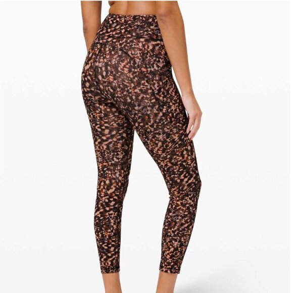 Lululemon Invigorate High-Rise Tight 25" Motion Flux Multi - Picture 6 of 6